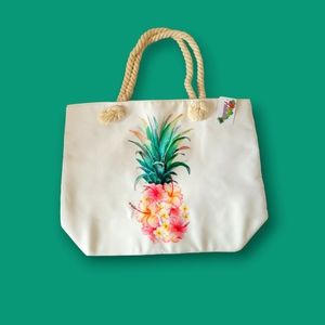 ✨️HP✨️Island Sense | NWT | Pretty Floral Pineapple XLarge Canvas Tote Beach Bag